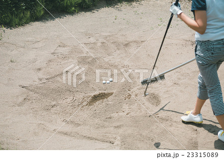 Japanese woman golfer , housewife Japanese woman golfer , housewife 23315089