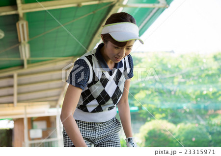 Japanese woman golfer , housewife Japanese woman golfer , housewife 23315971