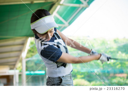 Japanese woman golfer , housewife Japanese woman golfer , housewife 23316270