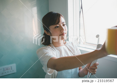 Japanese woman golfer , housewife Japanese woman golfer , housewife 23319567