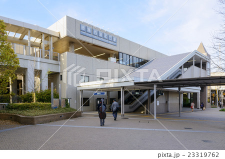 阪急西宮北口駅 23319762