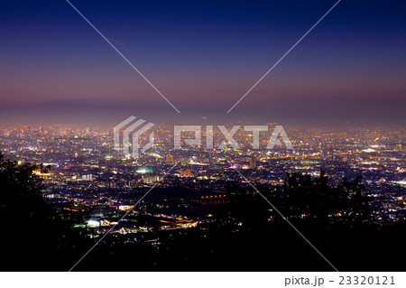 生駒山から見る大阪の夜景 生駒山から見る大阪の夜景 23320121