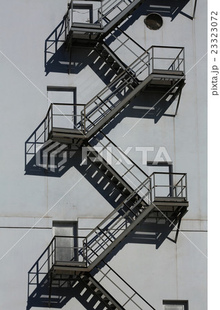 ladder and doors ladder and doors 23323072