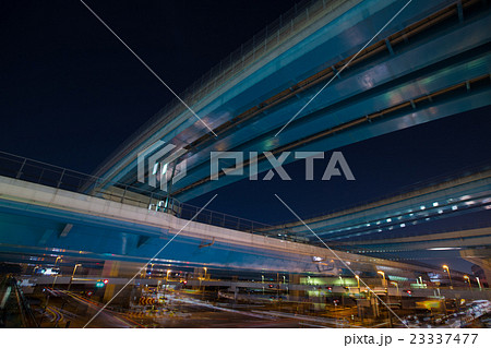 京都府久世郡久御山町の久御山ジャンクションの夜景の写真 23337477