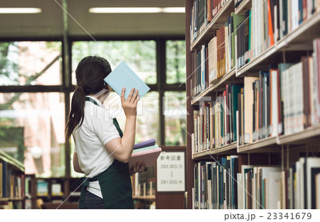 図書館 23341679