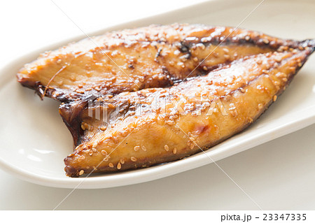 鯖の味醂干し 焼き魚 白バック 鯖の味醂干し 焼き魚 白バック 23347335
