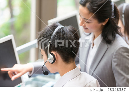 オンライン学習、パソコン実習 23348587