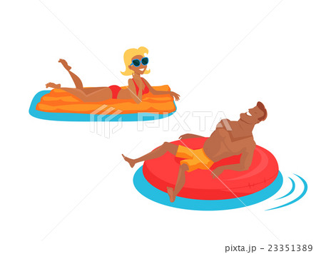 Happy Family Bathing in the Sea 23351389