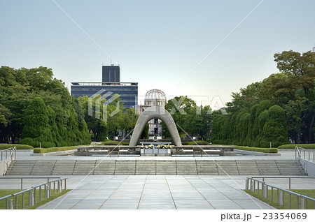 広島平和記念公園　 23354069