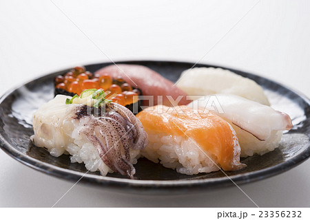 握り寿司 23356232
