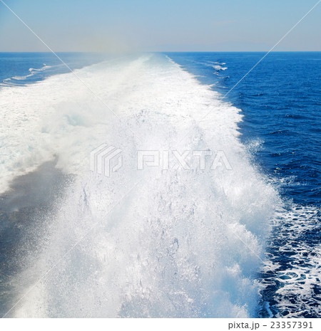 movement abstract tide  foam and froth  23357391