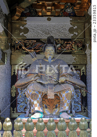 日光東照宮陽明門の随身像 23359815