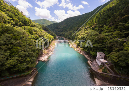 高知県四万十町　津賀ダム 23360522