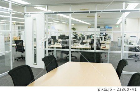 ビジネス　オフィス イメージ 23360741