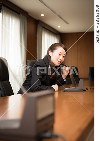 会議　女性 23362009