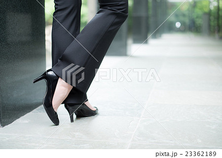 カジュアルビジネス　女性 23362189
