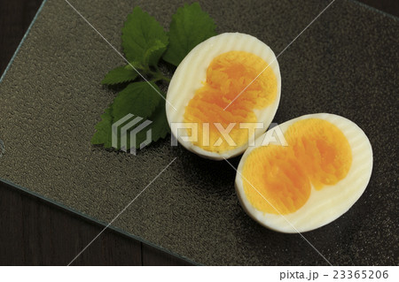 イメージ 双子のゆで卵の写真素材