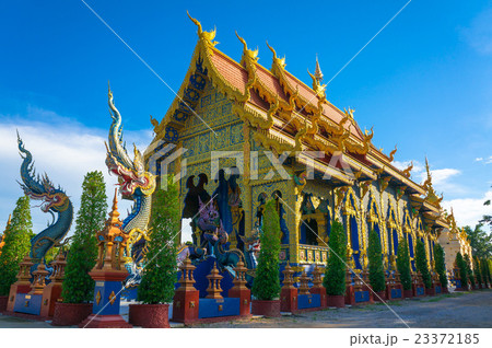 chiang rai temple 23372185