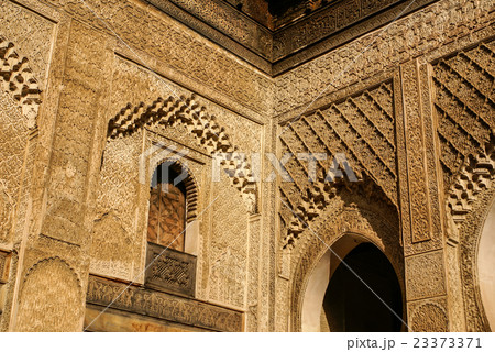 Detail of the beautiful tile mosaic decoration 23373371