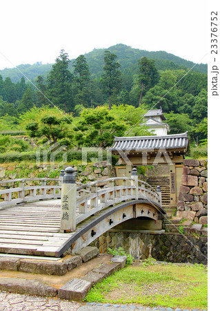出石城　登城橋と登城門 23376752