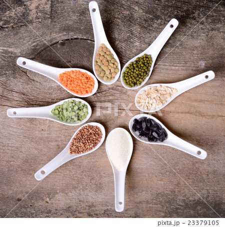 Cereals in ceramic bowls 23379105
