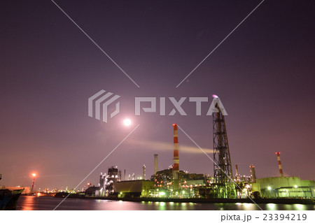月夜の工場 月夜の工場 23394219