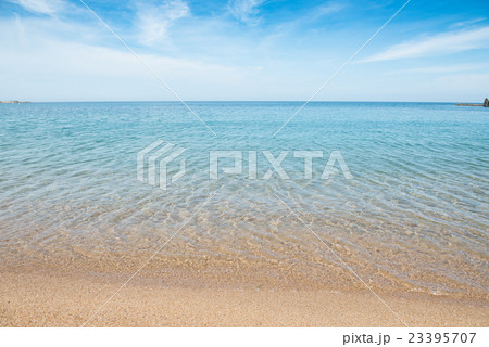 日本海　夏　青空 23395707