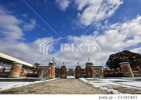 京都国立博物館　表門（正門） 23395865