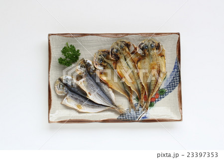 豆アジの焼物 23397353