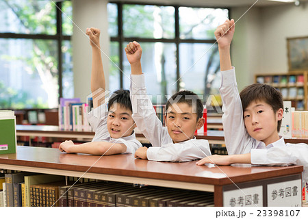 男子中学生 23398107