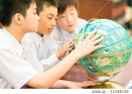 男子中学生 23398109