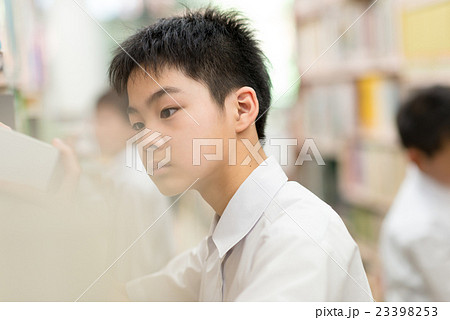 男子中学生 男子中学生 23398253