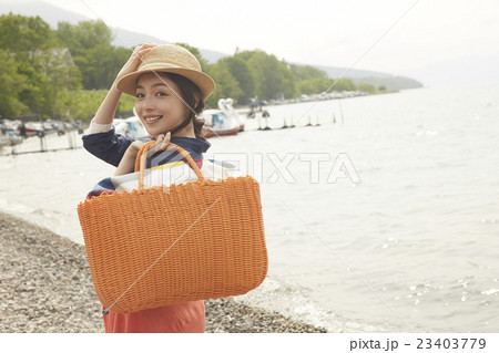 女性　ポートレート 23403779