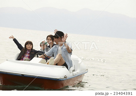 アウトドア　ファミリー 23404391