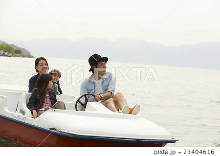 アウトドア　ファミリー 23404616