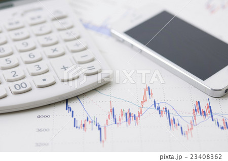 株 金融 株価チャート オフィス ビジネス 会議 ミーティング 打ち合わせ 経済 株 金融 株価チャート オフィス ビジネス 会議 ミーティング 打ち合わせ 経済 23408362