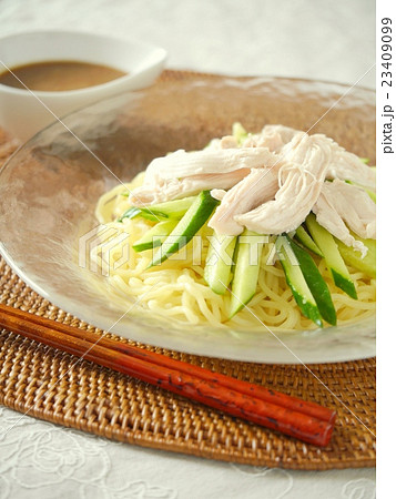 棒棒鶏麺　　籐バージョン　（縦位置） 23409099