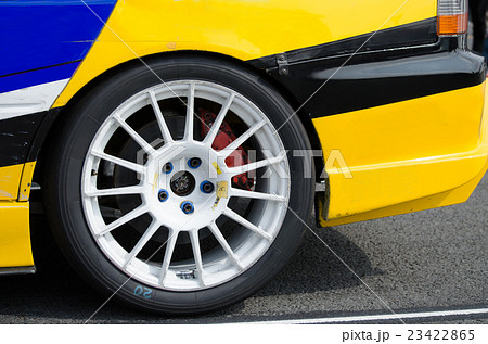 耐久レース車(ホイールとタイヤ部分) 23422865