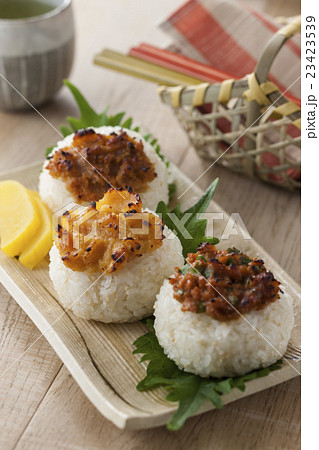 味噌焼きおにぎり 味噌焼きおにぎり 23423539