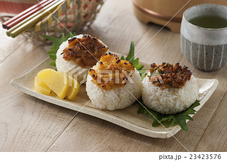 味噌焼きおにぎり 23423576