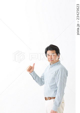 男性 中年 イメージ 男性 中年 イメージ 23425623
