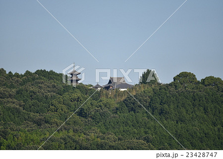 【中国三十三観音霊場】第二番 夕暮れの余慶寺を望む 岡山県瀬戸内市 【中国三十三観音霊場】第二番 夕暮れの余慶寺を望む 岡山県瀬戸内市 23428747