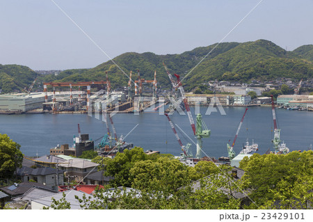 長崎港の造船所群 長崎港の造船所群 23429101