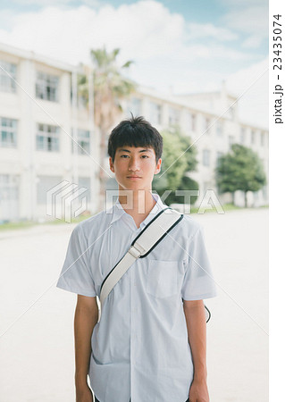 School life  23435074