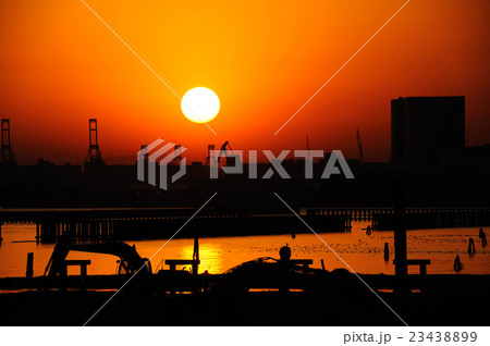 新木場から見た夕日 23438899