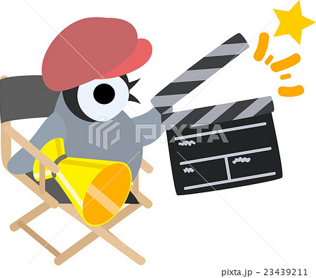 映画監督の姿をした可愛い赤ちゃんペンギンのイラスト素材 23439211