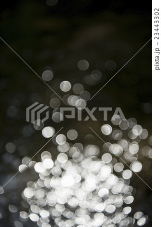 水のきらめき(ボケ表現) 水のきらめき(ボケ表現) 23443302