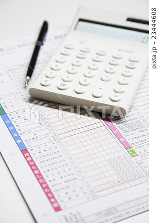 確定申告 税理士 会計士 青色申告 申告 電卓 税金 ビジネス 確定申告 税理士 会計士 青色申告 申告 電卓 税金 ビジネス 23444608