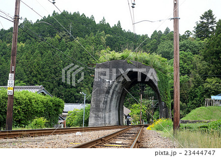 静岡の元日本一短いトンネルの写真素材