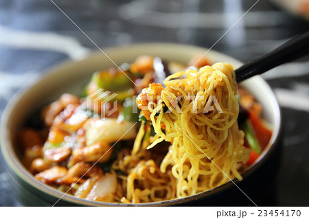 Chinese noodles with chicken and peanuts - Chinese cuisine food 23454170